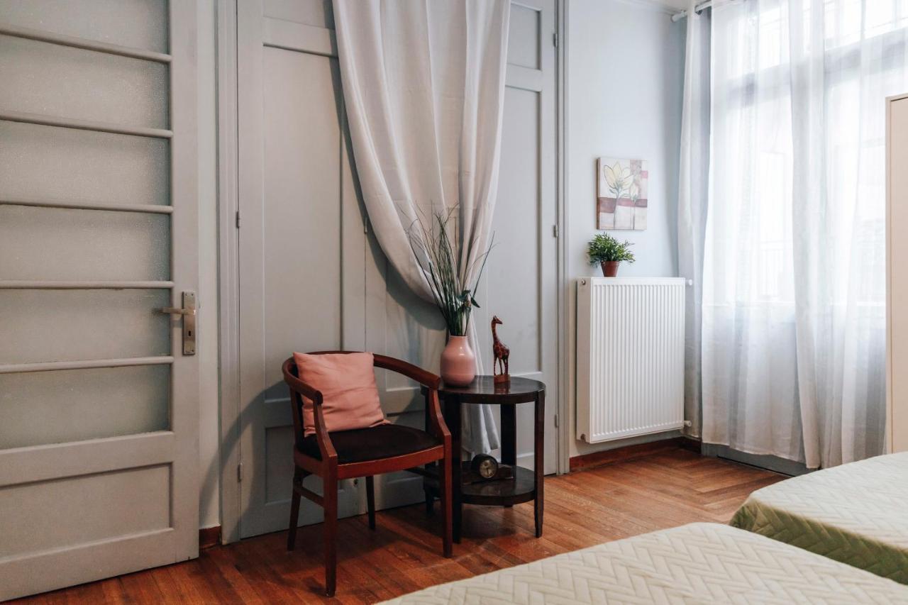 Monastiraki-Psiri, Old Town, 3-Bdr Apt, Sleep 6-10P, Spacious Court Yard Athen Exterior foto