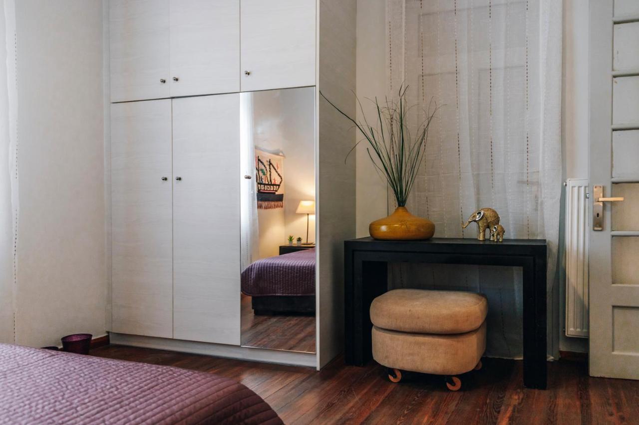 Monastiraki-Psiri, Old Town, 3-Bdr Apt, Sleep 6-10P, Spacious Court Yard Athen Exterior foto