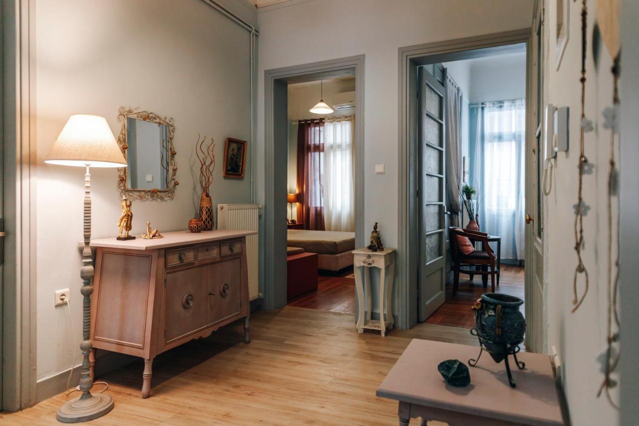 Monastiraki-Psiri, Old Town, 3-Bdr Apt, Sleep 6-10P, Spacious Court Yard Athen Exterior foto